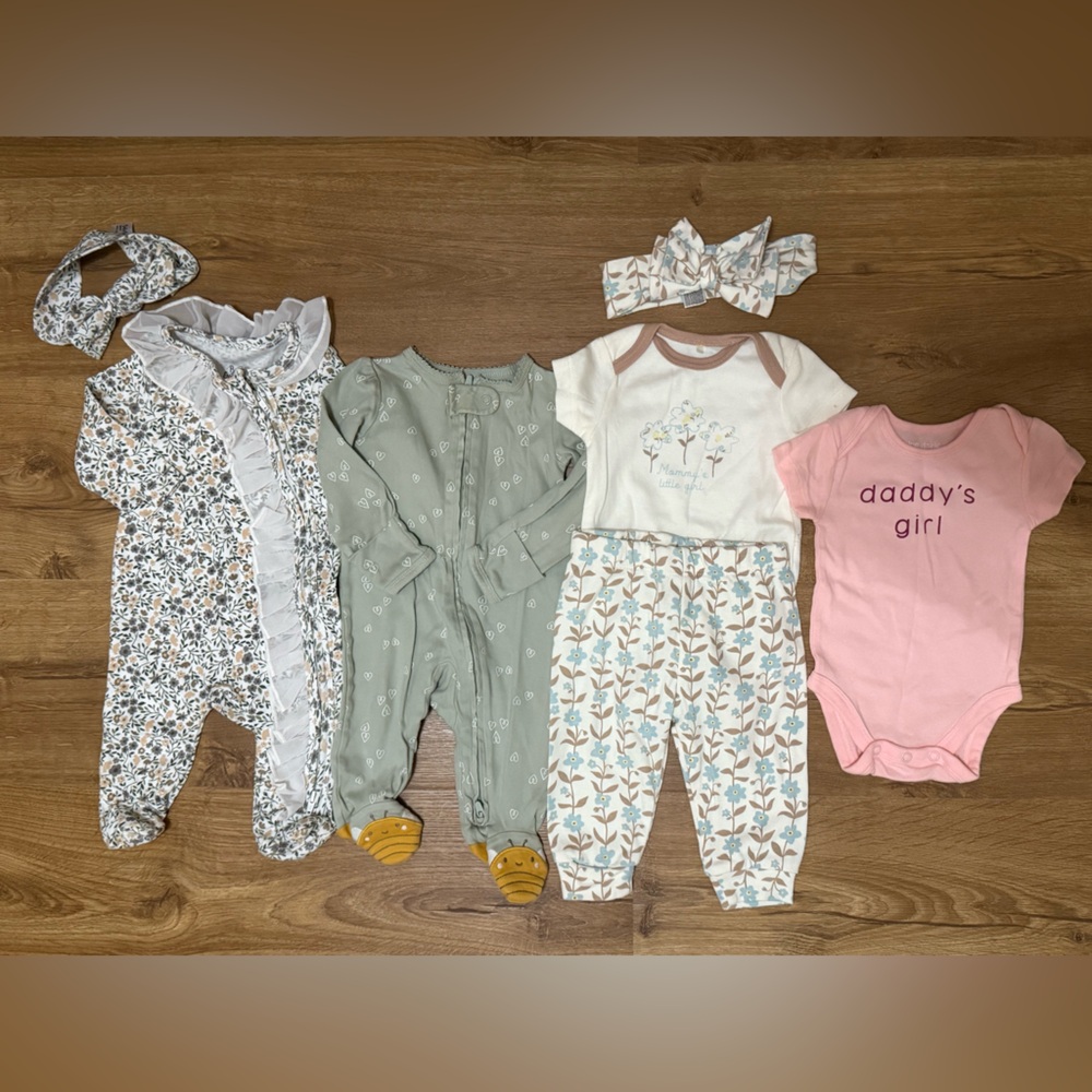 Baby Girl Bundle - Size 3 months